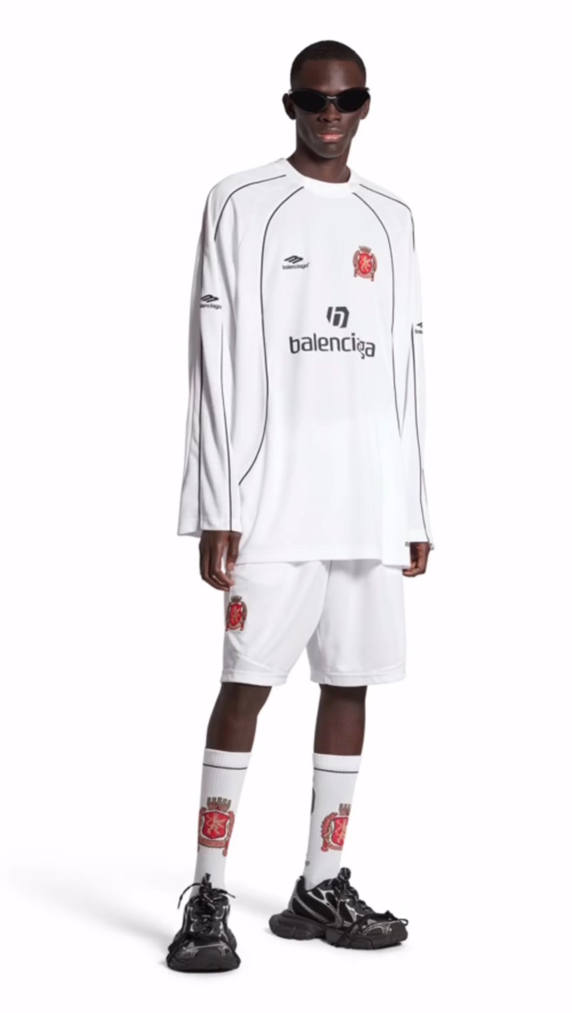 T-shirt de football surdimensionné - #1