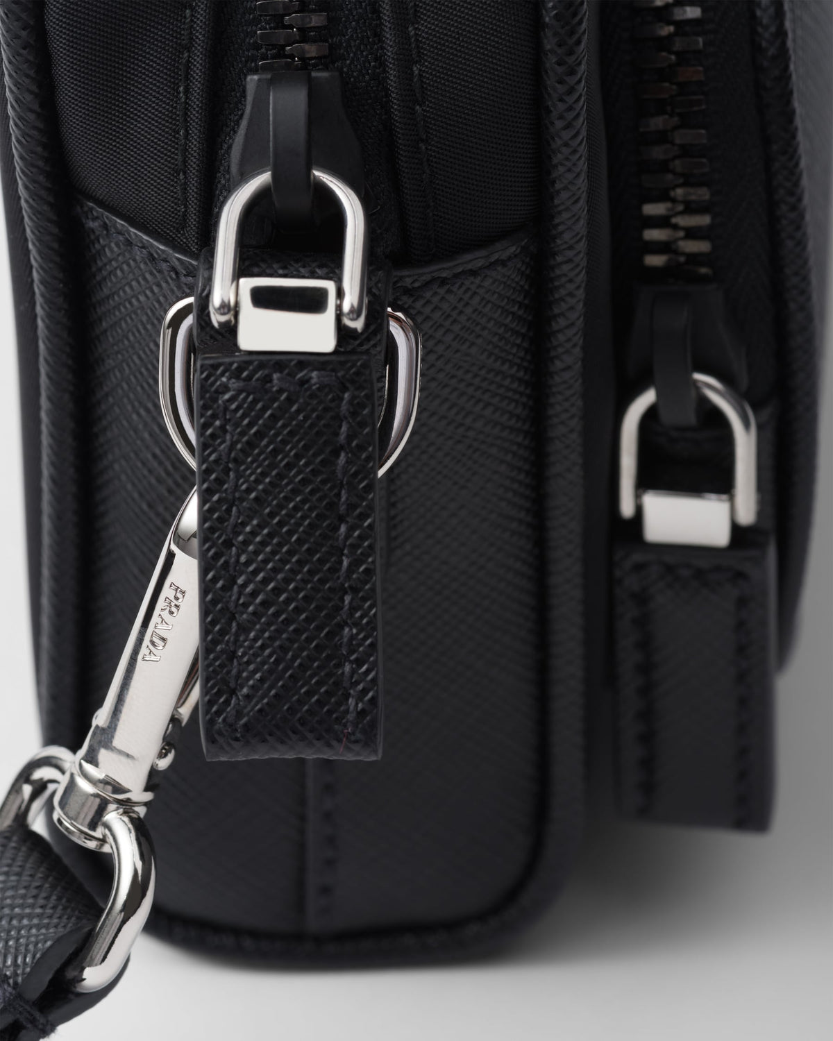 Sac porté épaule en Re-Nylon et cuir Saffiano - #2